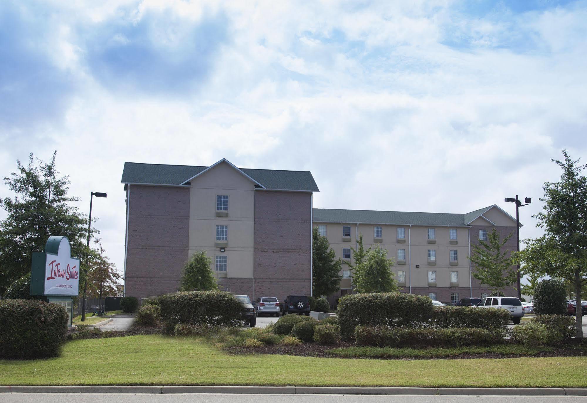 Intown Suites Extended Stay Norfolk Va Exterior photo